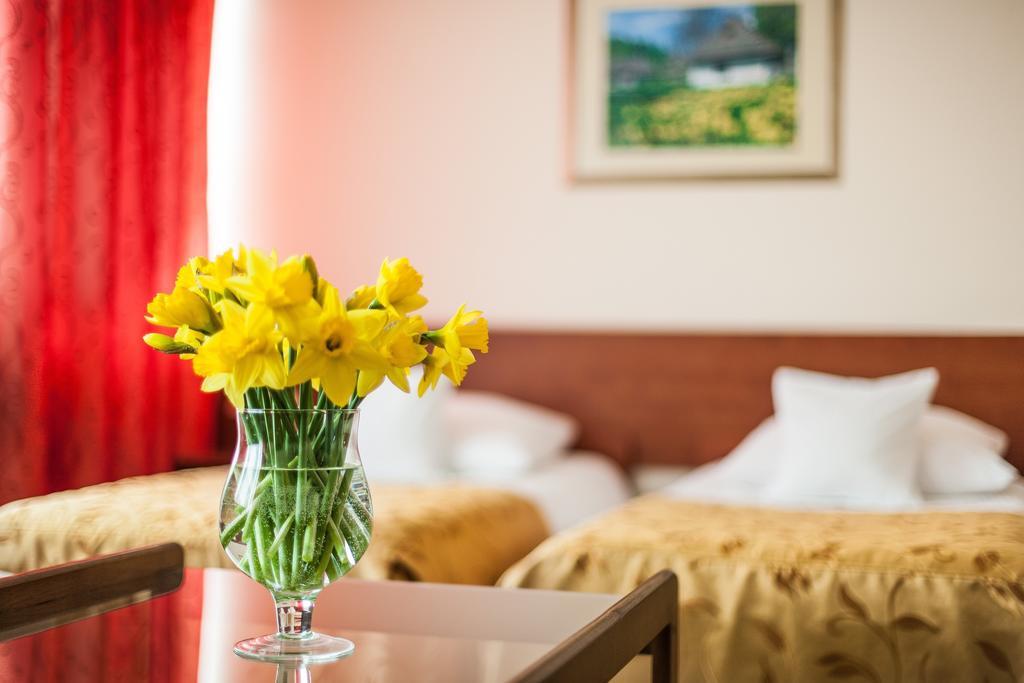 Zamość Hotel Renesans מראה חיצוני תמונה